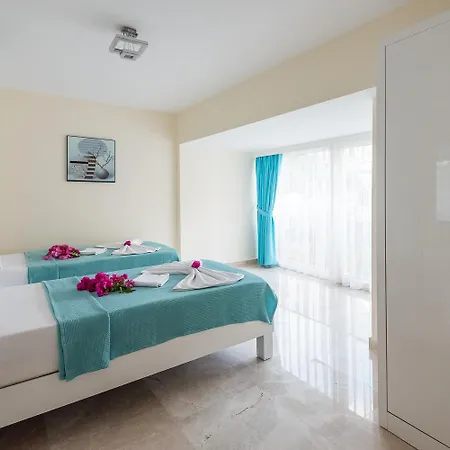 Skyler Villalari Villa Kaş